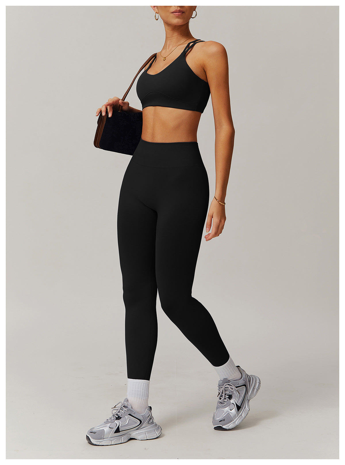 Isla Fit Elevate™ 3-Piece Active Set Noir
